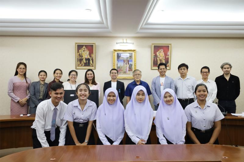 ม.ทักษิณ ร่วมมือมูลนิธิชัยพัฒนา ลงนามสัญญามอบทุนการศึกษาพระราชทานมูลนิธิชัยพัฒนา
