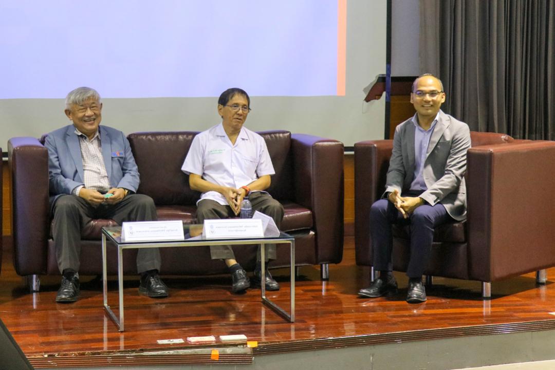 ม.ทักษิณ จัดสัมมนาบทบาทของคณะในการสร้างผลงานวิจัยด้านวิทยาศาสตร์และทิศทางการบริหารอุดมศึกษาของรัฐบาล