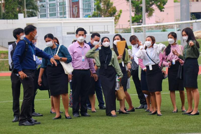 บัณฑิต ม.ทักษิณ ปีการศึกษา 2561 และ 2562 ฝึกซ้อมเพื่อเข้ารับพระราชทานปริญญาบัตร 